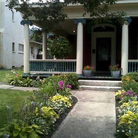 Bayberry House Bed And Breakfast Steubenville Bagian luar foto