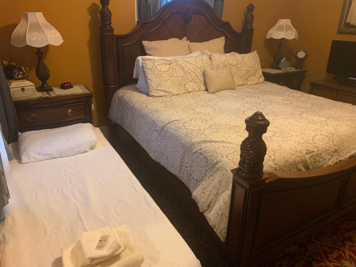 Bayberry House Bed And Breakfast Steubenville Bagian luar foto